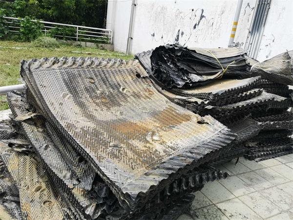 有哪些因素會(huì)影響密閉式冷卻塔的冷卻效率呢?(常用冷卻塔是閉式冷卻塔么)