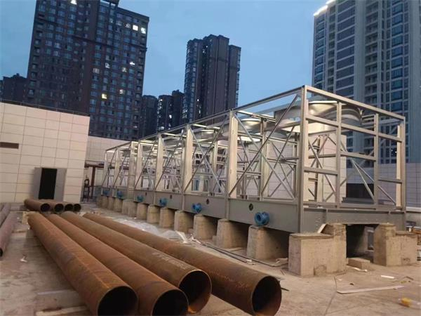 最全！各種深圳冷卻塔的優缺點總結分析(冷卻塔種類及優缺點)