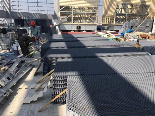 安裝全鋼冷卻塔過程中需要注意哪些問題？？(冷卻塔扇葉