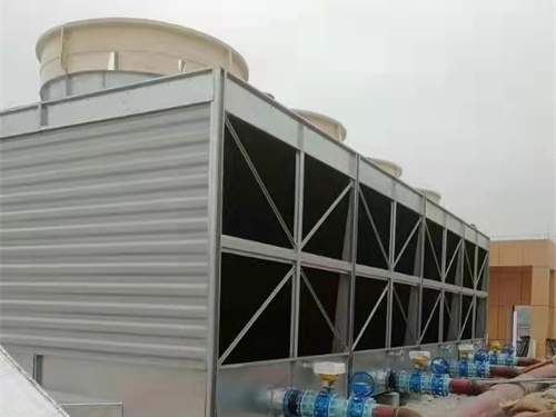 夏季冷卻塔溫度高，很難冷卻怎么辦？(冷卻塔放在車間好