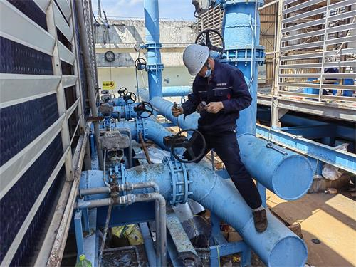 珠海冷卻塔廠家為你介紹冷卻塔冒的白煙是什么(廣東