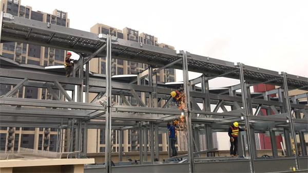 閉式冷卻塔是制冷設備依據在哪？(制冷主機與冷卻塔的